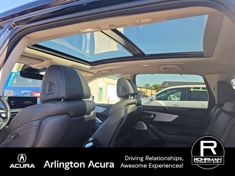 Used 2025 Acura MDX w/ Technology Package AWD/4WD image 12