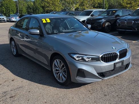 Used 2023 BMW 330i xDrive Sedan w/ Convenience Package AWD/4WD image 4