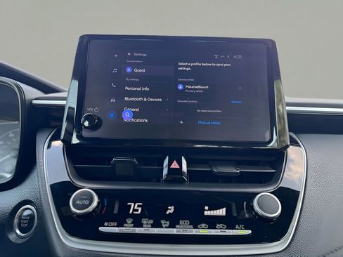 Used 2023 Toyota Corolla SE image 13