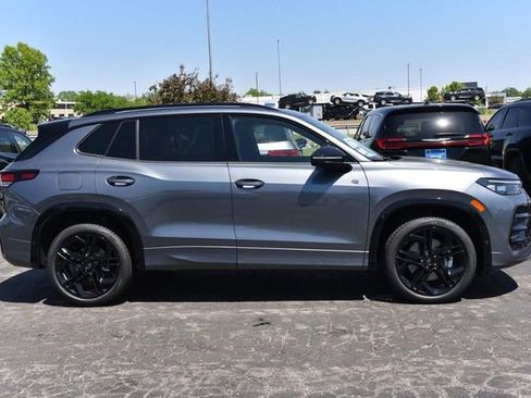 New 2026 Volkswagen Tiguan SE R-Line AWD/4WD image 5