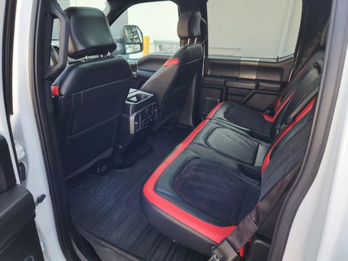 Used 2017 Ford F150 Lariat w/ Equipment Group 502A Luxury AWD/4WD image 16