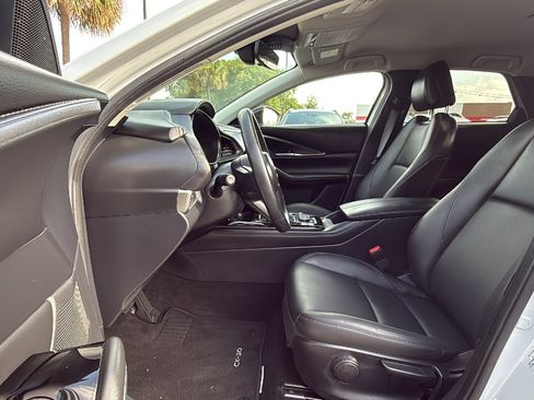 Certified 2024 MAZDA CX-30 AWD 2.5 S w/ Select Sport Pkg image 12