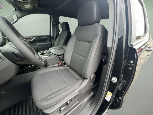 New 2026 Chevrolet Silverado 1500 LT image 18