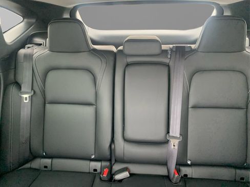 Certified 2025 Nissan Murano SV image 18