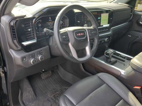 Used 2025 GMC Sierra 1500 SLT w/ SLT Premium Plus Package image 15
