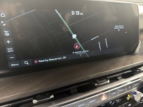 Certified 2025 Kia Telluride AWD image 26