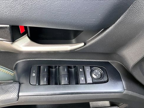 Certified 2025 Toyota Tacoma 4x4 Double Cab Hybrid w/ Tow Tech Package image 31