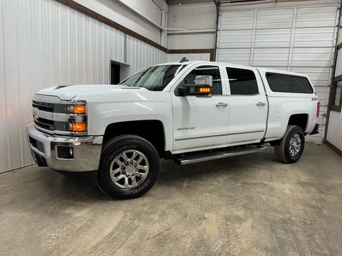 Used 2019 Chevrolet Silverado 2500 LTZ w/ Duramax Plus Package image 2