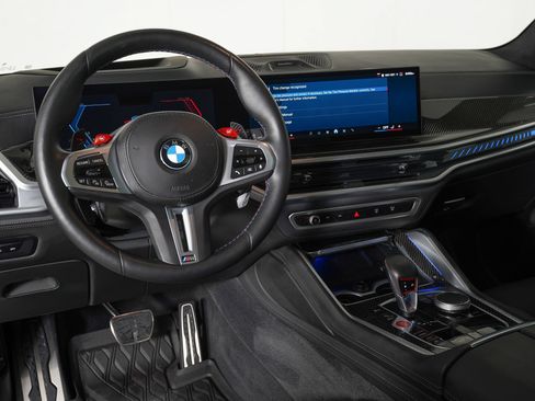 Used 2025 BMW X5 M Competition w/ Executive Package AWD/4WD image 17