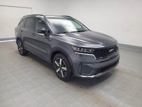 Used 2022 Kia Sorento S image 13