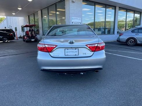 Used 2015 Toyota Camry XLE FWD image 6