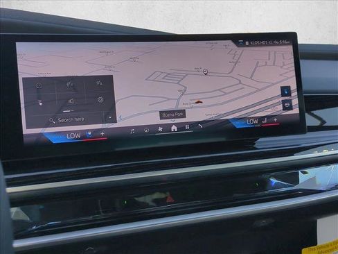 New 2025 BMW i7 xDrive60 AWD/4WD image 14