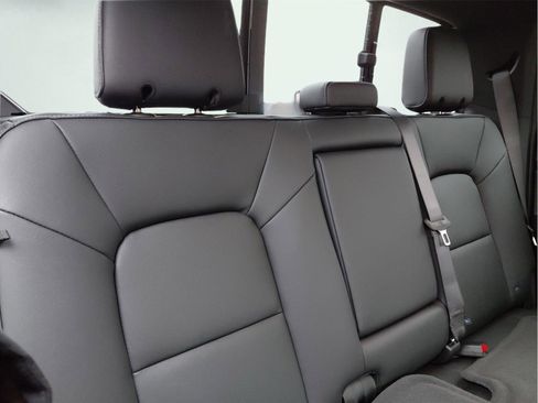 New 2026 GMC Canyon Elevation w/ Convenience Package image 27