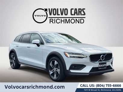 Used 2021 Volvo V60 T5 Cross Country