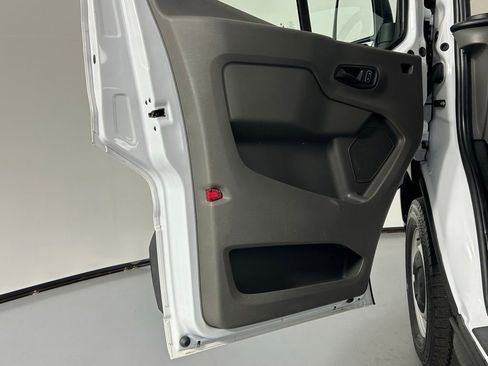 Used 2024 Ford Transit 250 148 Medium Roof image 29