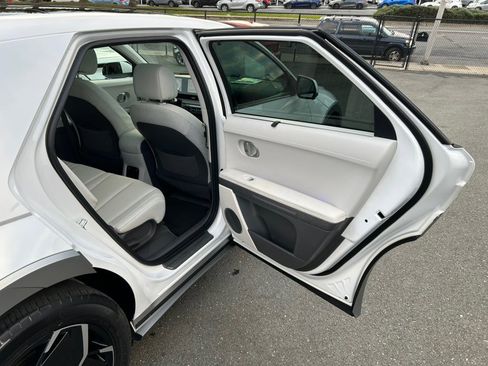 Used 2024 Hyundai Ioniq 5 Limited image 54