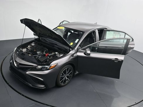 Used 2024 Toyota Camry SE FWD image 40