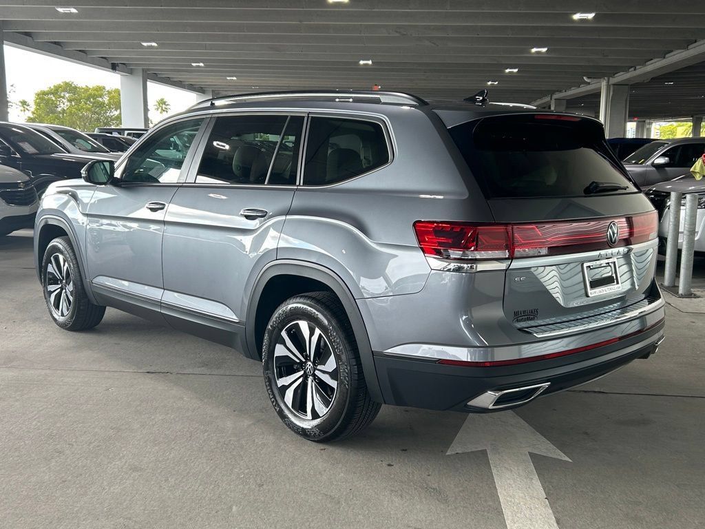 Used 2024 Volkswagen Atlas SE FWD image 7