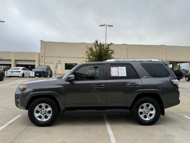 Used 2017 Toyota 4Runner SR5 Premium RWD image 10