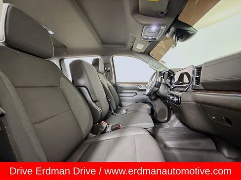 Used 2024 GMC Sierra 1500 Elevation image 23
