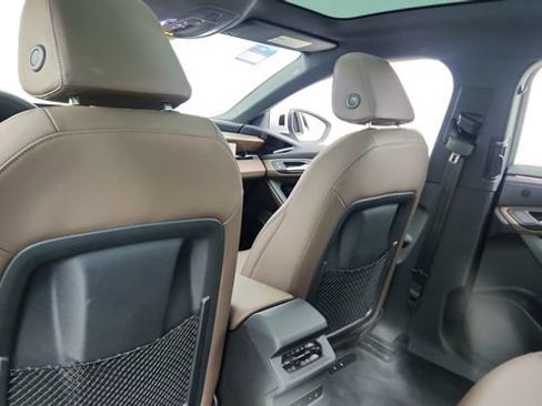 Used 2025 Audi A6 e-tron Premium w/ Convenience Package image 30