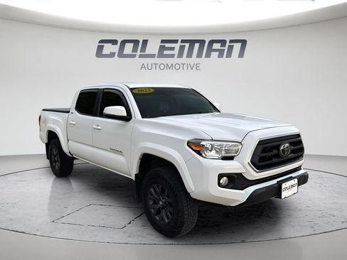 Used 2023 Toyota Tacoma SR5 w/ Technology Package AWD/4WD image 7