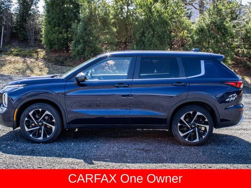 Used 2022 Mitsubishi Outlander SE image 4