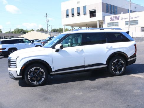 New 2026 Hyundai Palisade Limited image 8