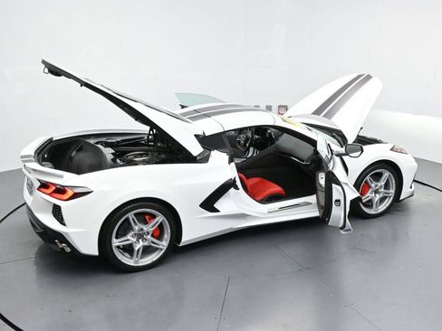 Used 2024 Chevrolet Corvette Stingray Coupe w/ 1LT RWD image 35