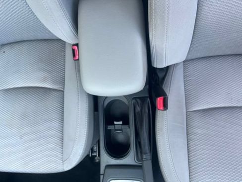 Used 2018 Subaru Forester 2.5i Premium AWD/4WD image 11