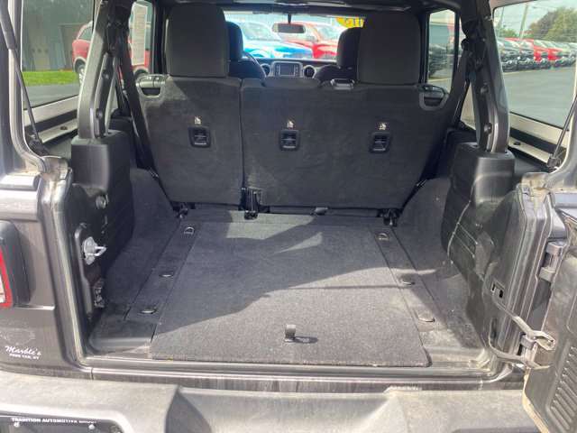 Used 2018 Jeep Wrangler Unlimited Sport S AWD/4WD image 6