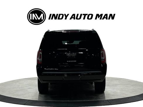 Used 2019 GMC Yukon XL SLT w/ Graphite Performance Edition AWD/4WD image 5