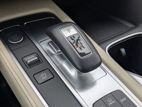 Used 2025 INFINITI QX60 Pure w/ Cargo Package image 12