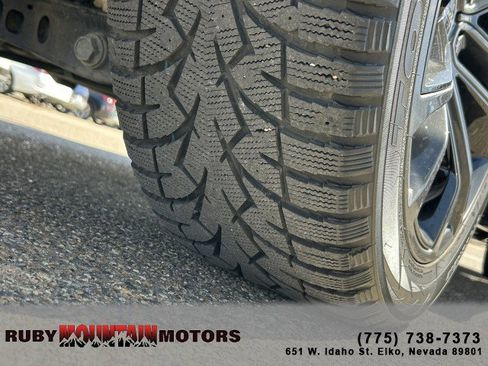 Used 2024 Jeep Grand Wagoneer Series II Obsidian w/ Quick Order Packagew 28T AWD/4WD image 32