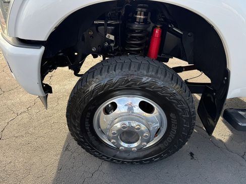 Used 2013 Ford F350 Platinum image 11