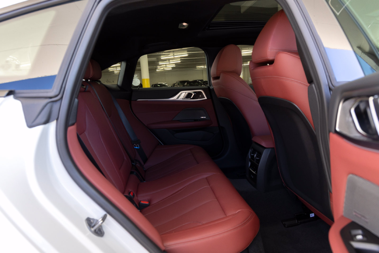 New 2026 BMW i4 eDrive40 w/ M Sport Package RWD image 27