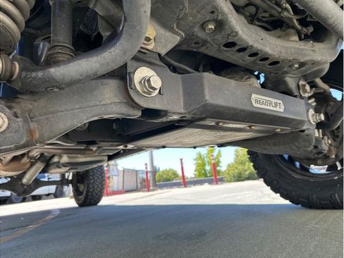 Used 2019 Toyota Tundra SR5 AWD/4WD image 13