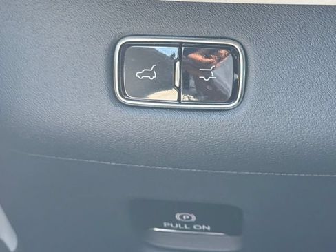 New 2027 Lincoln Navigator L Black Label AWD/4WD image 35