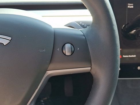 Used 2023 Tesla Model 3 Standard Range RWD image 26