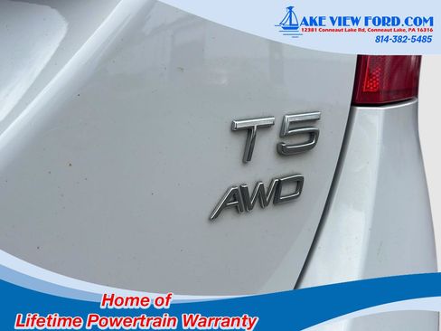 Used 2016 Volvo V60 T5 Cross Country AWD/4WD image 8