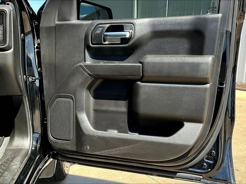Used 2022 Chevrolet Silverado 1500 Custom w/ LPO, Blackout Package image 22