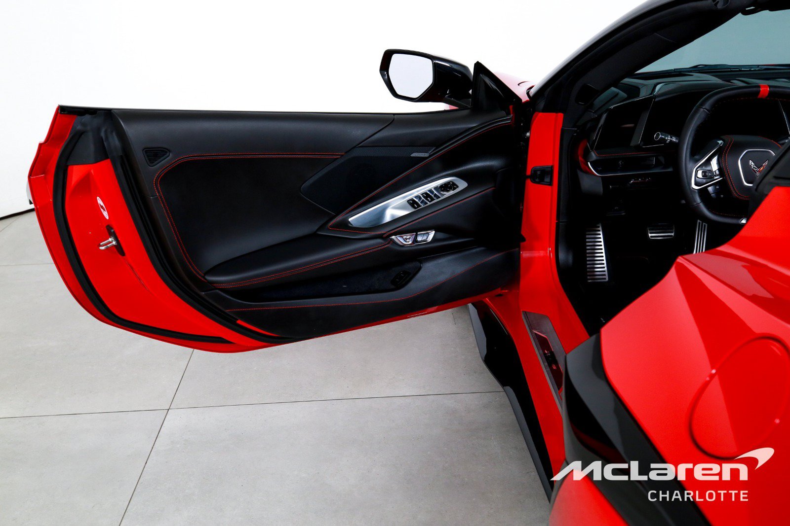 Used 2026 Chevrolet Corvette Z06 RWD image 11