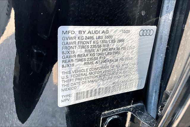 Used 2025 Audi Q5 Premium w/ Convenience Package AWD/4WD image 19