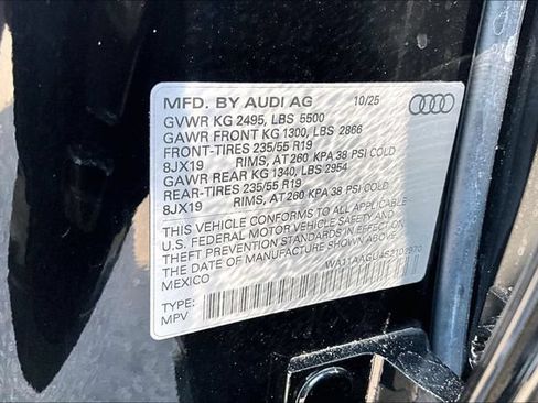Used 2025 Audi Q5 Premium w/ Convenience Package AWD/4WD image 19