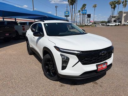 New 2026 Chevrolet Trax LT w/ Driver Confidence Package
