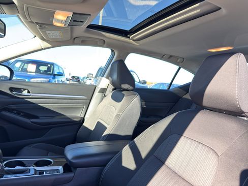 Certified 2020 Nissan Altima 2.5 SV image 26