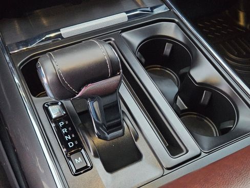 Used 2022 Ford F150 Lariat image 28