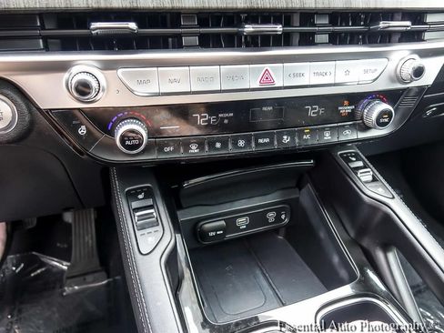 Used 2024 Kia Telluride EX AWD/4WD image 21