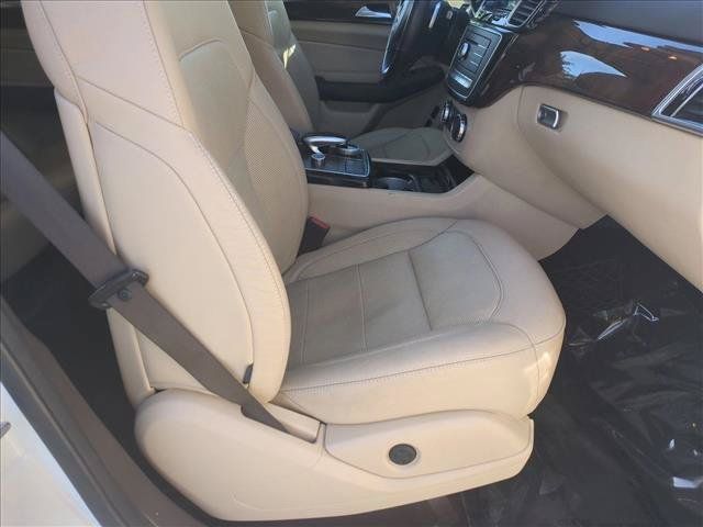 Used 2019 Mercedes-Benz GLS 450 4MATIC image 25