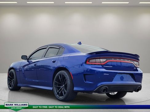 Used 2022 Dodge Charger R/T RWD image 6
